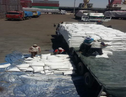 تصدير مركب سكر عبر ميناء الادبيه